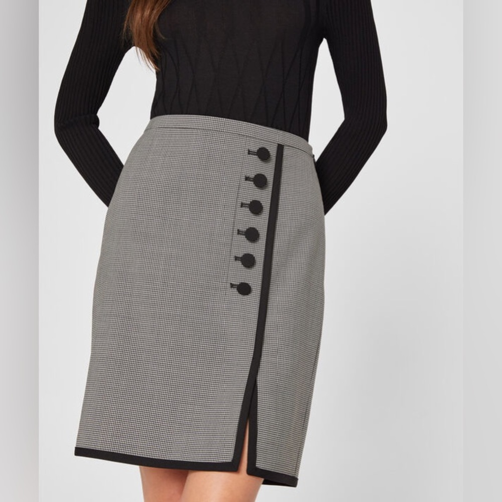 Club Monaco Houndstooth Button Detail Pencil Skirt